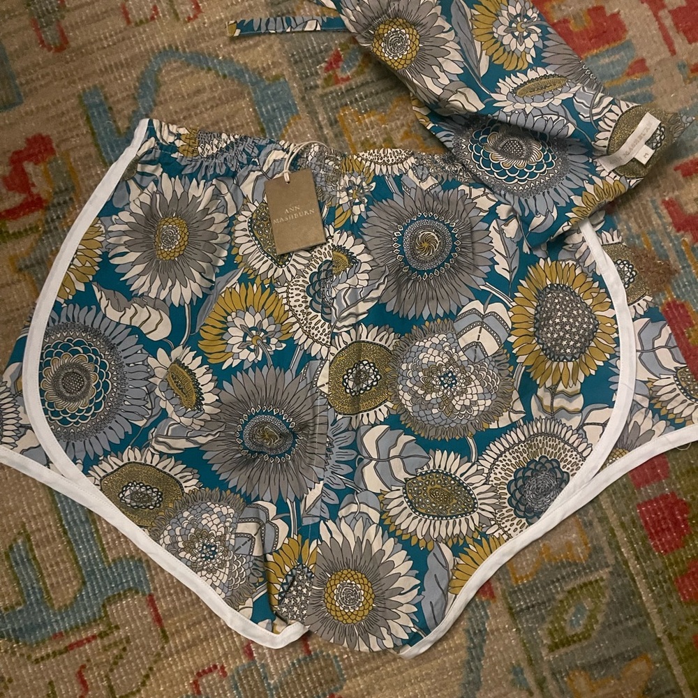 ANN MASHBURN ATHLETIC SHORTS XS NWT
